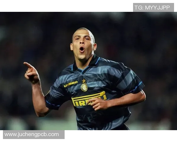 2018年足球明星精彩瞬间回顾与经典照片集锦 2018年足球明星精彩瞬间回顾与经典照片集锦