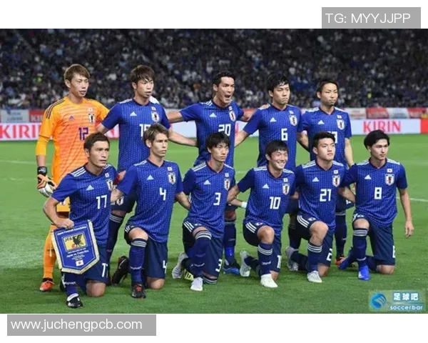 深度剖析上海足球队各大球队实力对比与发展潜力