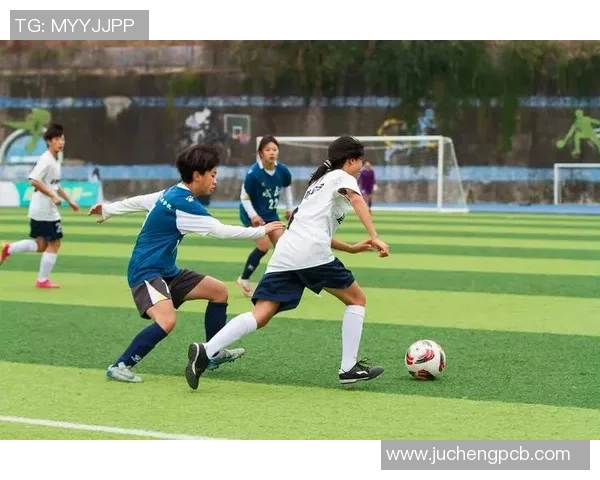 推动特色校园足球发展打造健康快乐的校园体育文化新风尚